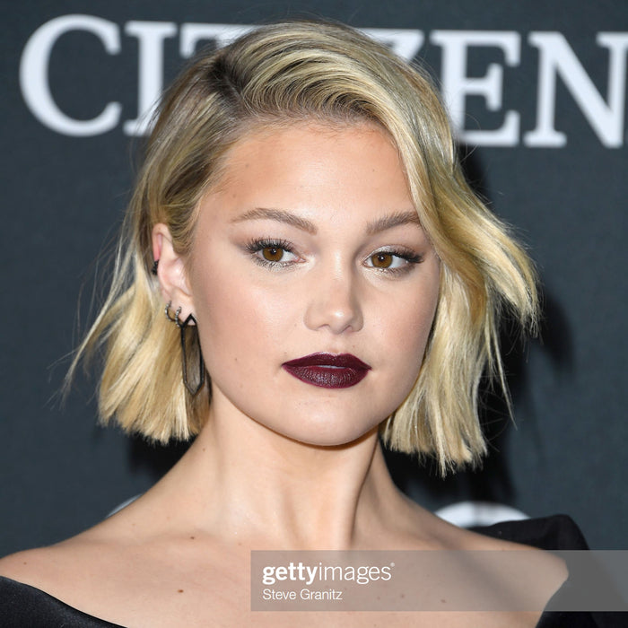 Olivia Holt <br/> 