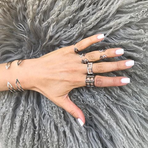 Donna Stacked Dagger Ring - Midi  | White Gold