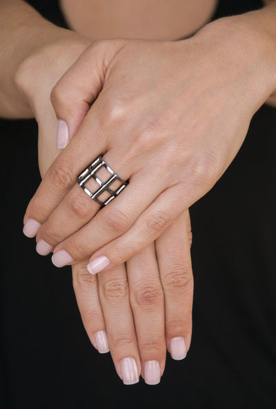 Cage Ring | Black Gold