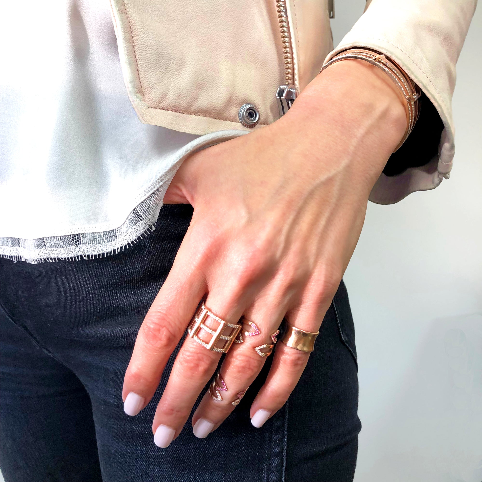 Diamond Dagger Ring - Midi | Yellow Gold